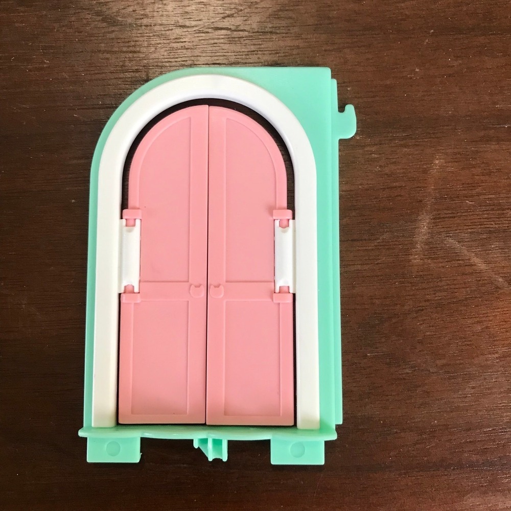 Dream Works Gabby 's dollhouse baker with Casey Kitchen Replacement Door